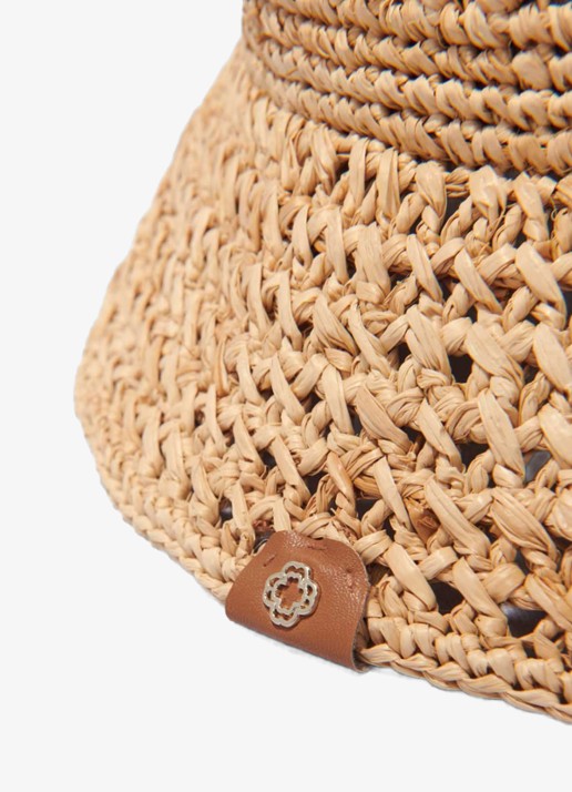 Maje Bucket hoed van raffia - detail 3 camel