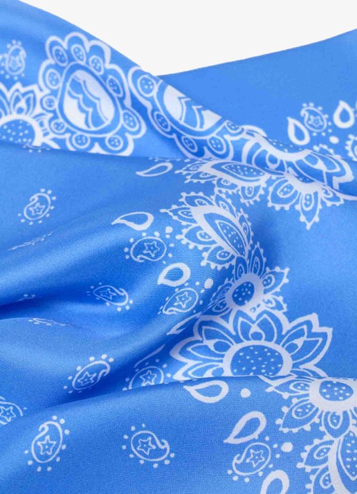 Maje Ecarresummer bandana sjaal van zijde met pailsey print - detail 4 lichtblauw
