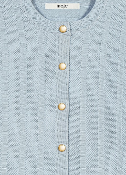 Maje Fijngebreid cropped vest met ronde hals - detail 2 lichtblauw