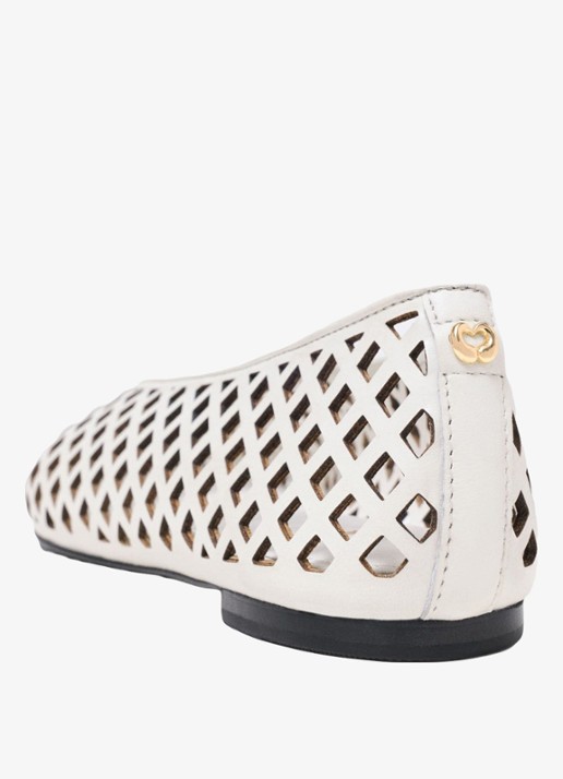 Maje Filaria ballerina van leer met cut-out details - achterkant wit