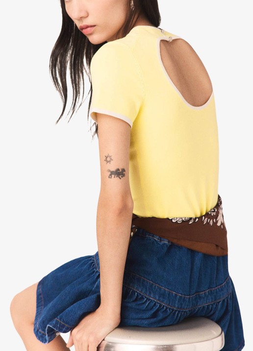 Maje Mipose T-shirt met cut-out detail - detail 3 licht geel