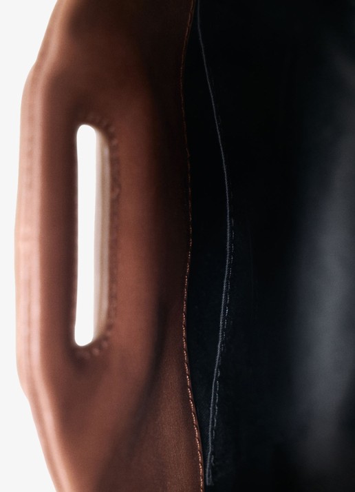 Maje Miss M Mini Vintage City schoudertas van leer - detail 4 bruin