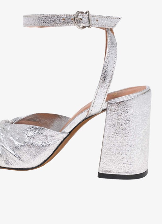 Maje Sandalette van leer met metallic finish - detail 3 zilver