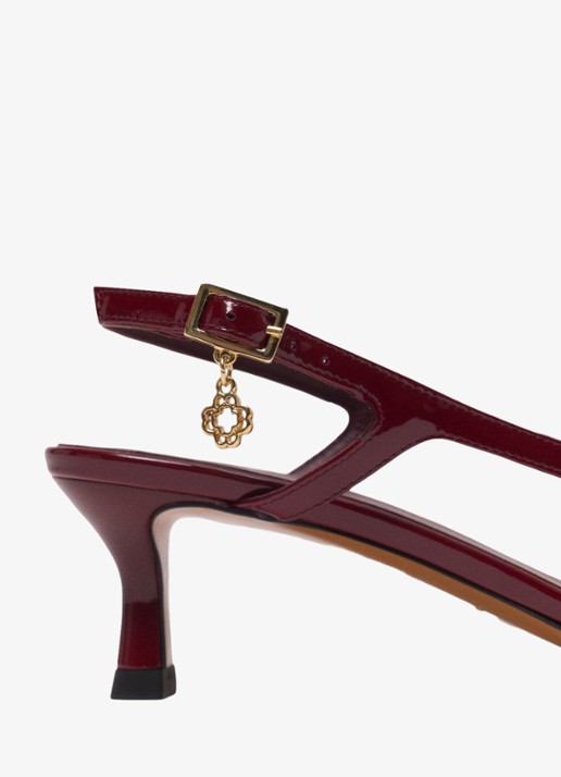 Maje Slingback van lakleer - detail 2 bordeauxrood