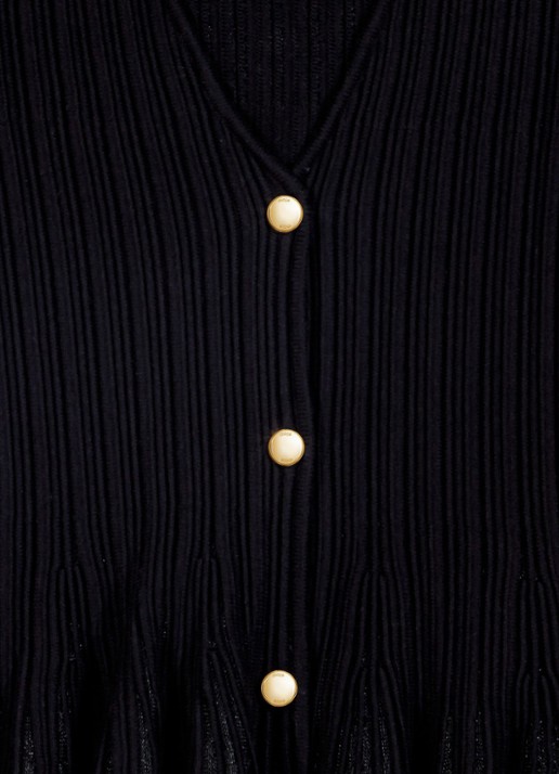 Maje Top met ribstructuur en V-hals - detail jeans