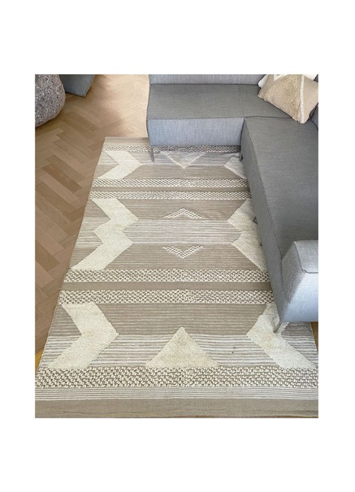 Malagoon Treasure vloerkleed 260 x 160 cm - voorkant 2 zand