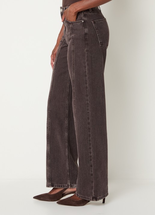Malina Katia high waist straight leg jeans met siernaad - detail 3 donkerbruin