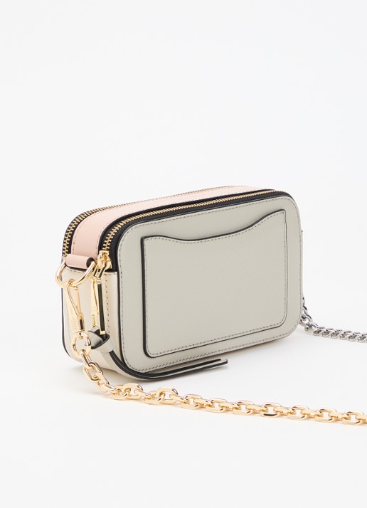 Marc Jacobs The Colourblock Chain Snapshot crossbodytas van leer met afneembare schouderriem - achterkant donkerbeige