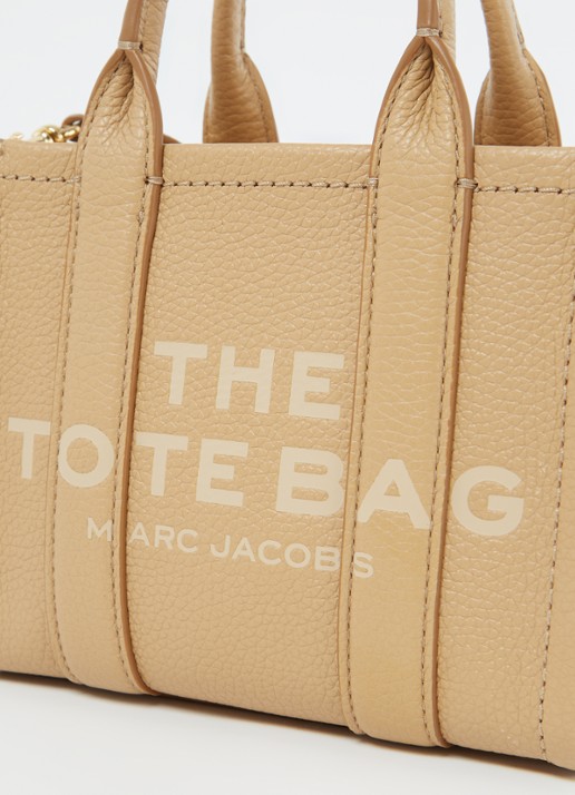 Marc Jacobs The Crossbody Tote handtas van leer - detail 4 camel