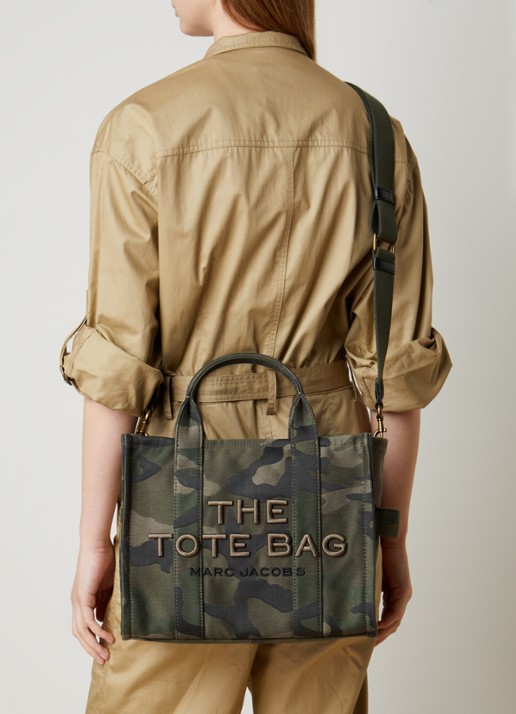 Marc Jacobs The Medium Tote handtas van canvas met jacquard dessin en logo  - voorkant 4 legergroen