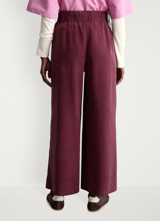 Marc O'Polo Denim Loose fit broek met steekzakken - achterkant merlot red/6932