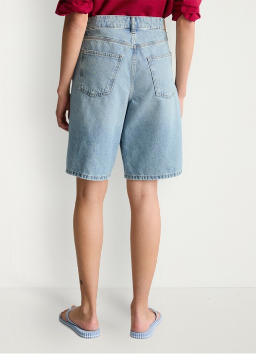 Marc O'Polo Denim Loose fit korte broek van denim met lichte wassing - achterkant 5 light blue-5699 / lichtblauw