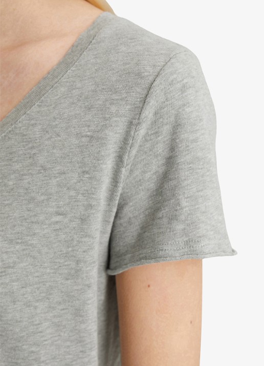 Marc O'Polo Denim T-shirt met V-hals - detail 2 grijsmele