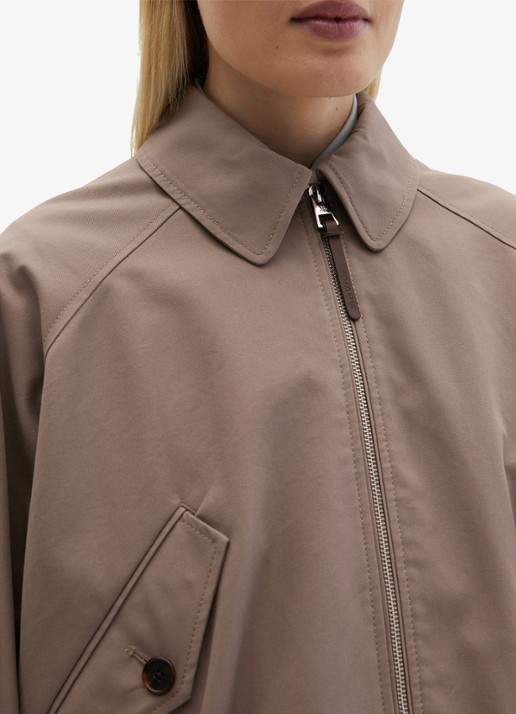 Marc O'Polo Jack met klepzakken - detail 2 bruin