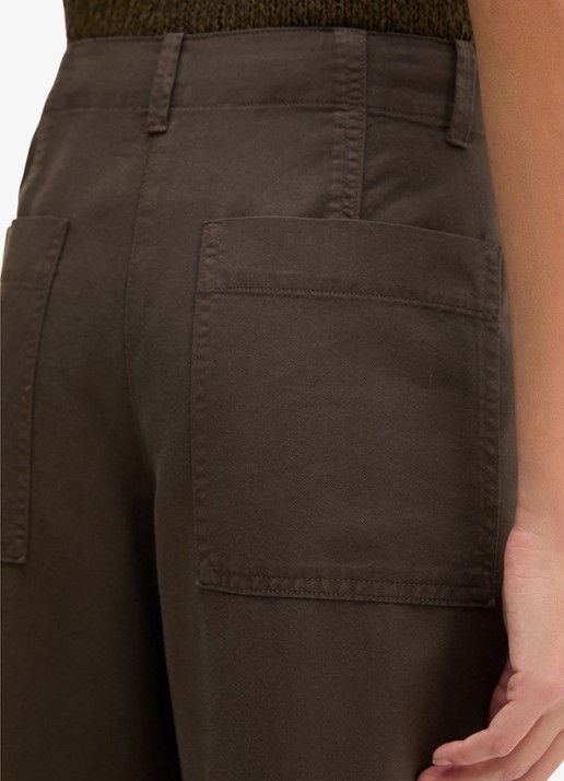 Marc O'Polo Loose fit broek met steekzakken - detail 5 donkerbruin