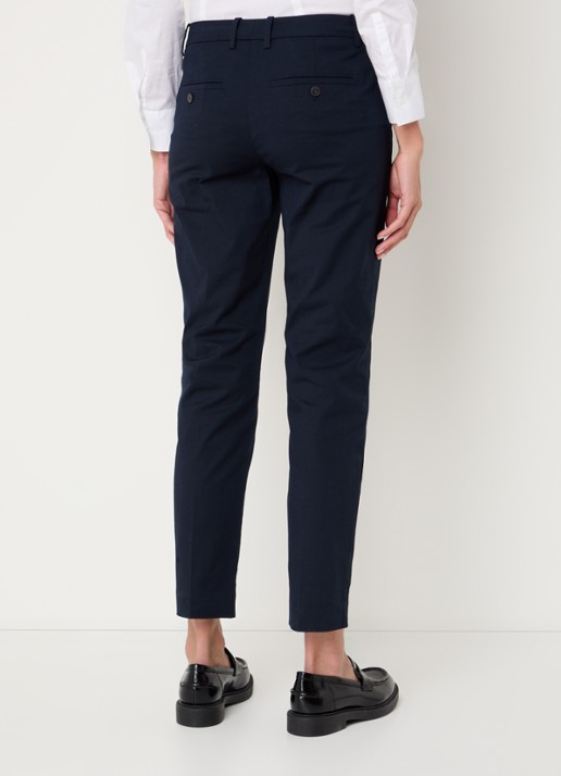 Marc O'Polo Torne mid waist slim fit chino met steekzakken - achterkant 4 donkerblauw