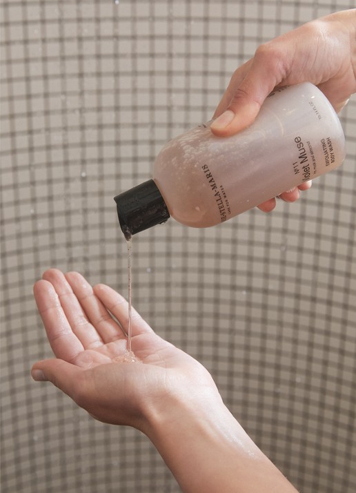 Marie-Stella-Maris Exfoliating Violet Muse Shower Gel - douchegel - detail undefined