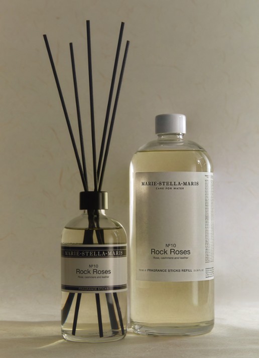 Marie-Stella-Maris No. 10 Rock Roses Fragrance Sticks - geurstokjes navulling 750 ml - voorkant 3 transparant
