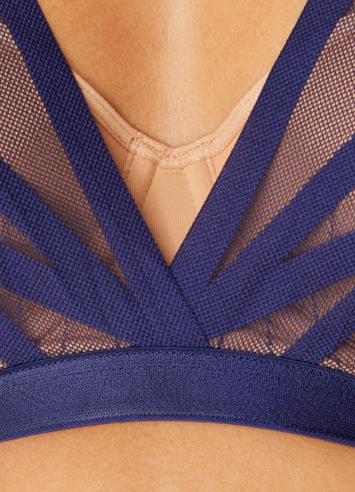 Marlies Dekkers the illusionist balconette bh met overlay van mesh - detail 4 donkerblauw