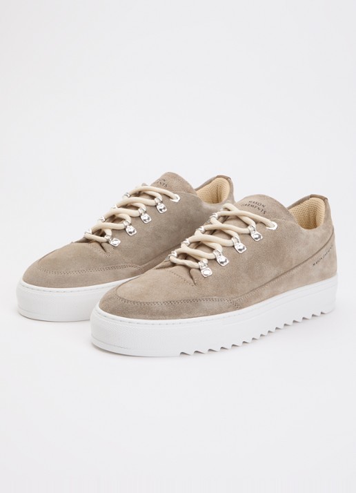 Mason Garments Torino sneaker van suède - detail 2 donkerbeige