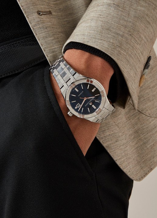 Maurice Lacroix Aikon horloge AI6008-SS002-330-1 - voorkant 2 zilver