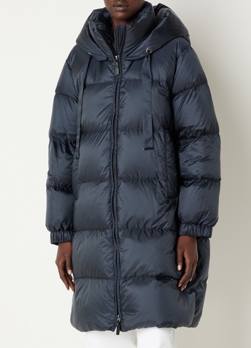 Max Mara Marte longline pufferjas met donsvulling en afneembare capuchon - detail donkerblauw