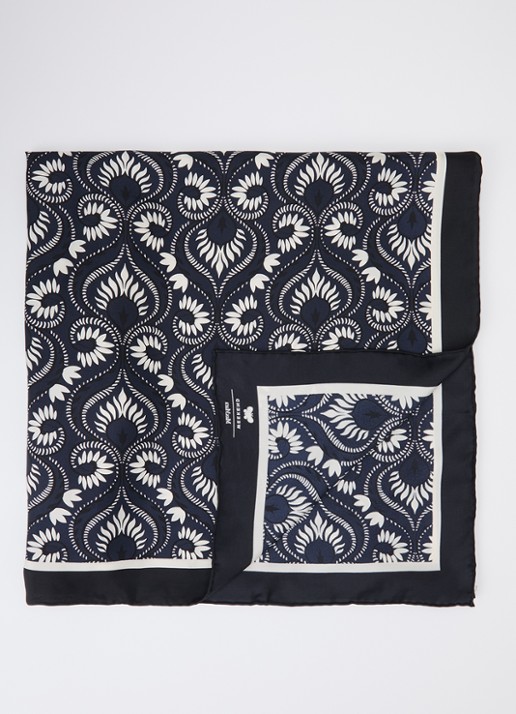 Max Mara Onesto sjaal van zijde met paisley dessin 90 x 90 cm - voorkant donkerblauw