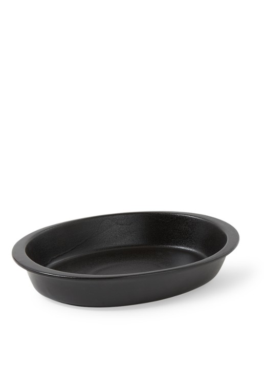 Maxwell & Williams Caviar Black ovenschaal 35 cm  - voorkant 2 zwart