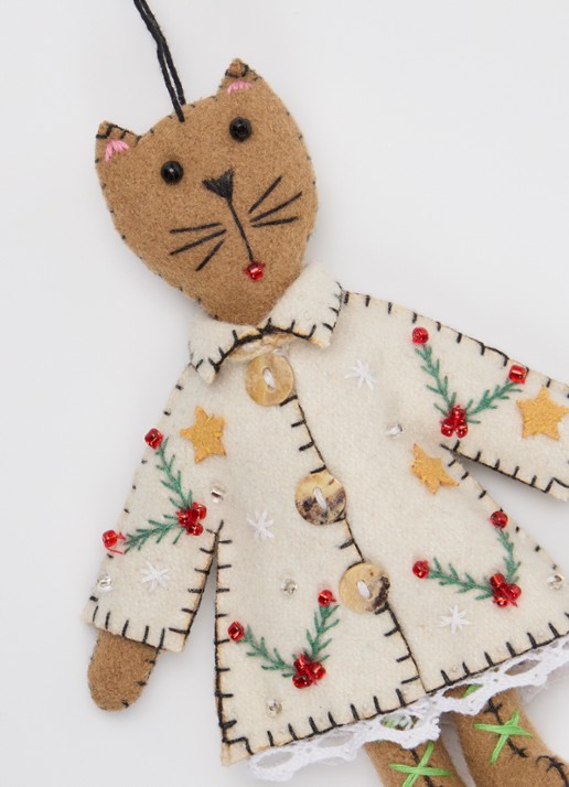Meander Kat met Kerstjurk 14 cm - detail gebroken wit