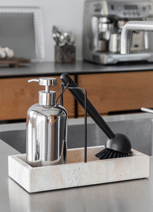 Mette Ditmer Lotus zeepdispenser - voorkant 3 zilver