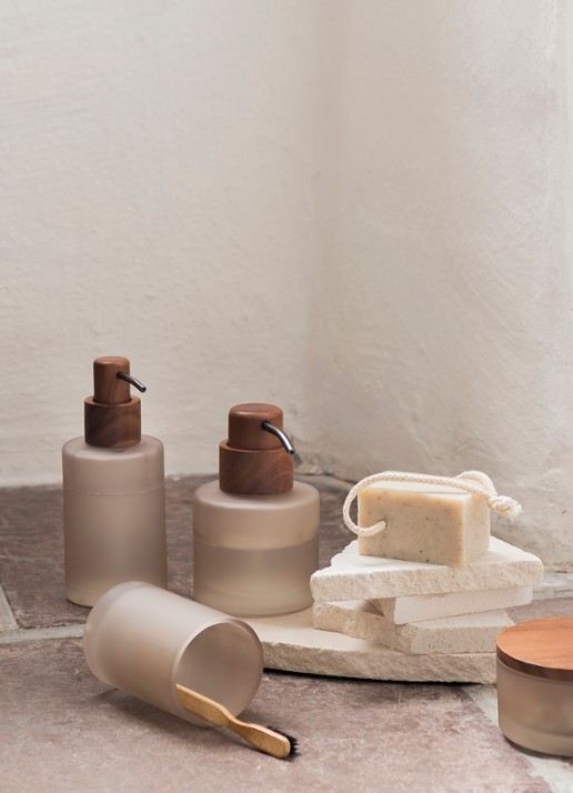Mette Ditmer Modest tandenborstelhouder - detail 4 creme