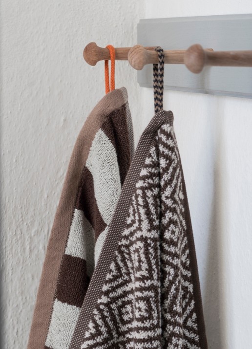 Mette Ditmer Morocco badhanddoek - 550 gr/m2 - 90 x 50 cm - detail 2 chocoladebruin
