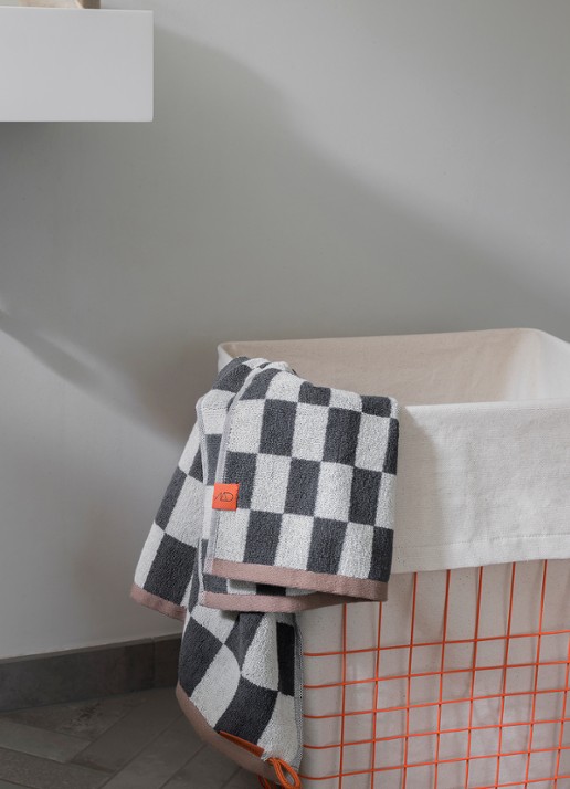 Mette Ditmer Store-it mand 40 x 32 x 50 cm - achterkant orange