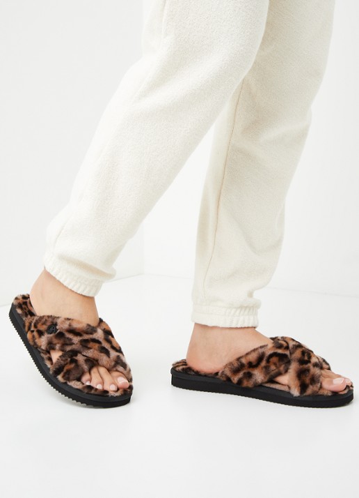 Michael Kors Lala pantoffel met panterprint - voorkant 2 bruin