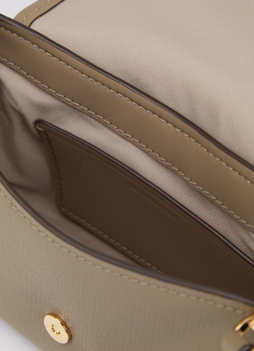 Michael Kors Nessa crossbodytas van leer met afneembare schouderriem - detail 2 lichtgrijs