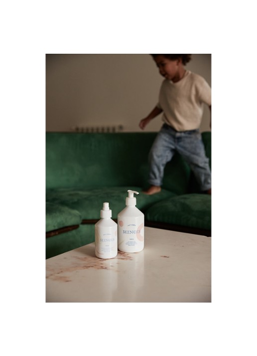 Minois Paris Baby body lotion 500 ml - detail 3 wit