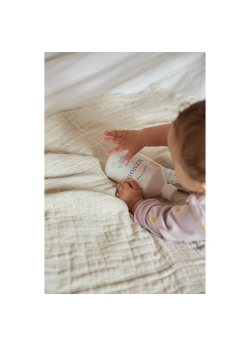 Minois Paris Baby bubbel badschuim 500 ml - detail 6 wit