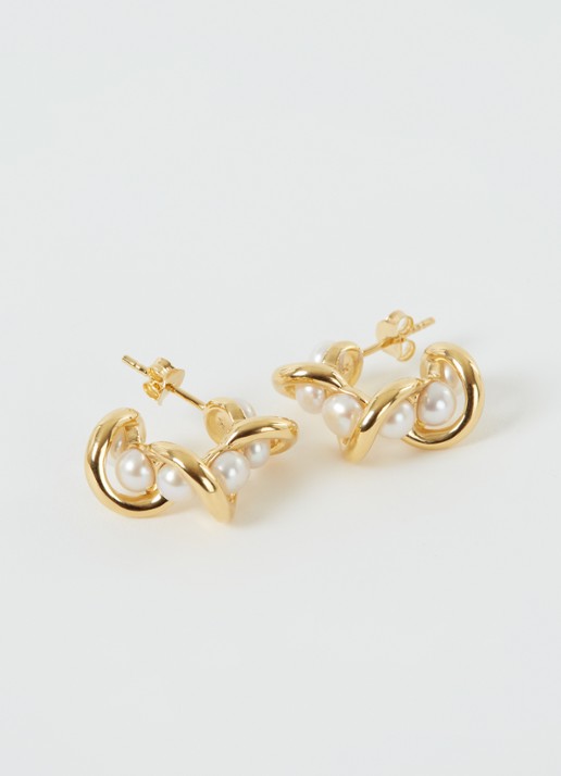 Missoma Molten Pearl Twisted oorstekers verguld - detail goud