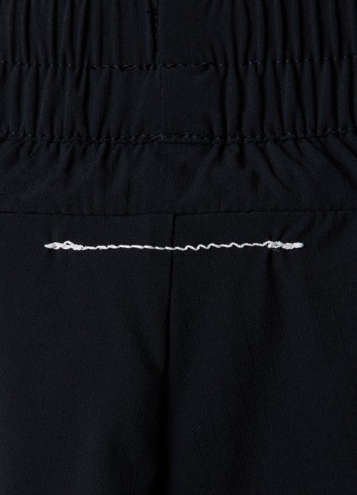 MM6 Straight fit korte broek met steekzakken en logo - detail 4 zwart