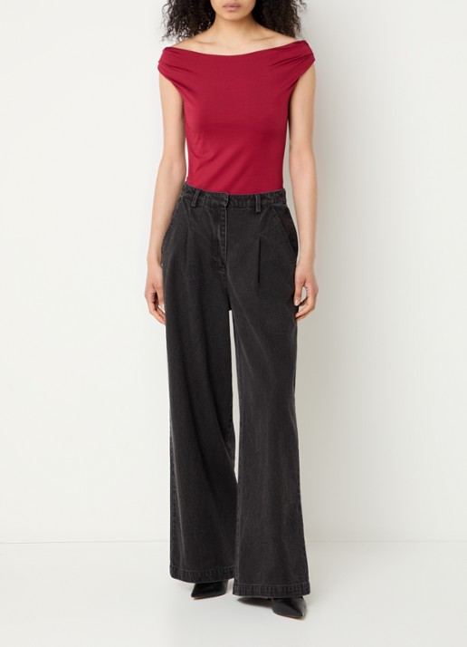 Modström Hima off shoulder top - voorkant 3 donkerrood