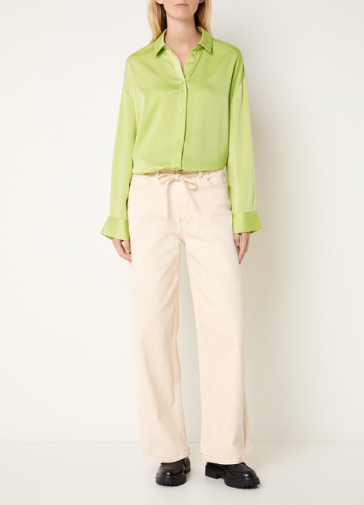 Modström Shelton blouse met glanzende finish - voorkant 4 lime