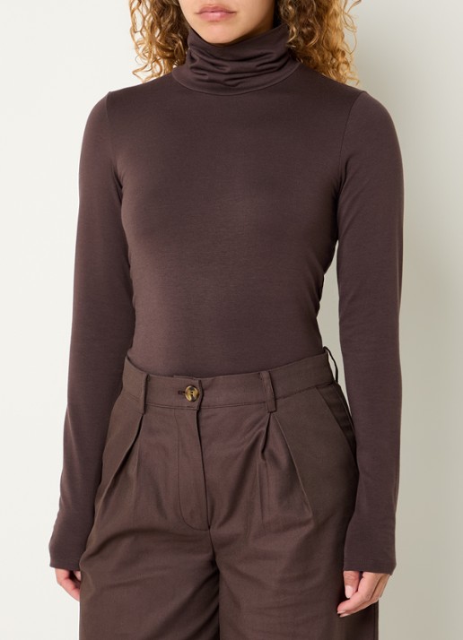 Modström Tanner longsleeve met col - detail donkerbruin