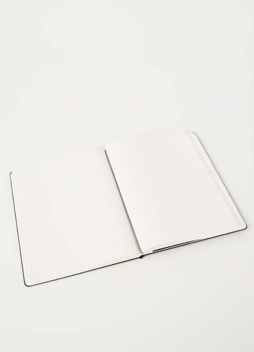 Moleskine Notebook Extra Large Plain Bla - detail zwart