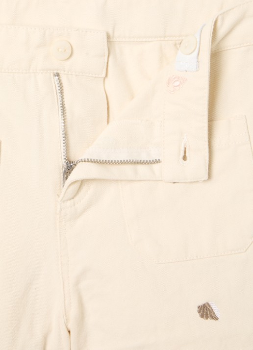 Molo Amanda straight fit korte broek met borduring - detail 3 creme