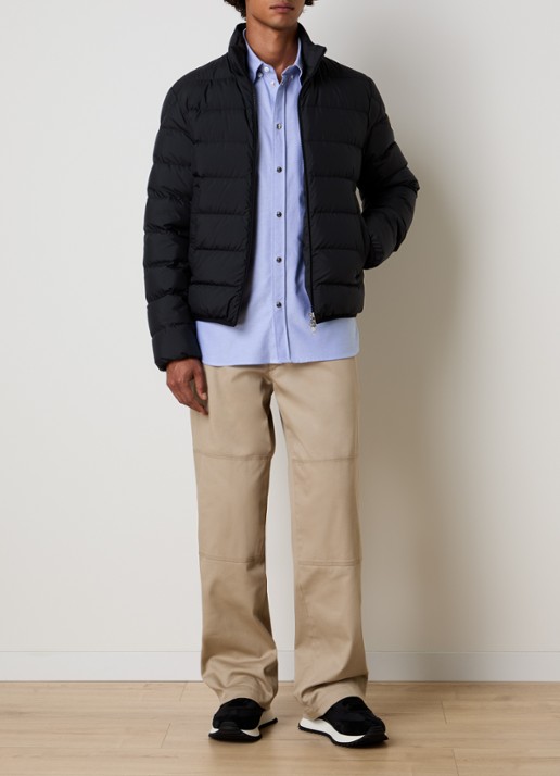 Moncler Baudinet puffer jack met donsvulling en logo - voorkant 5 zwart