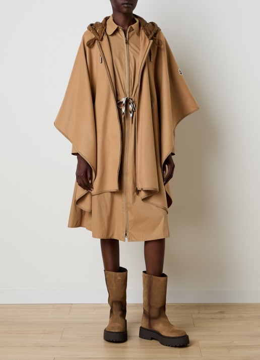 Moncler Cape in wolblend met ceintuur en capuchon - voorkant 2 camel