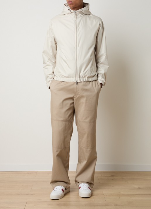 Moncler Domene windjack met capuchon - voorkant 3 gebroken wit