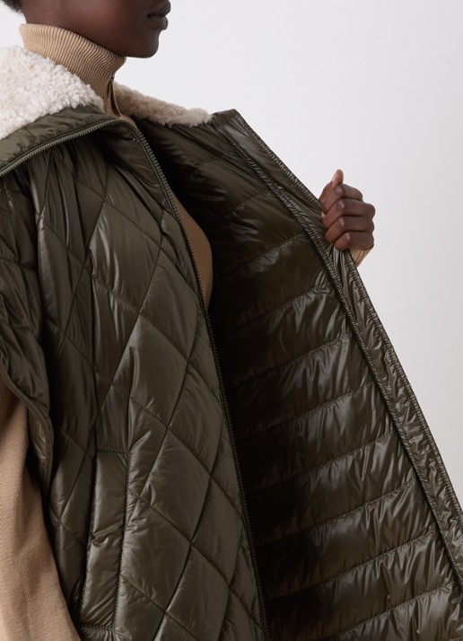 Moncler Gewatteerde cape met donsvulling en steekzakken - detail 4 olijfgroen