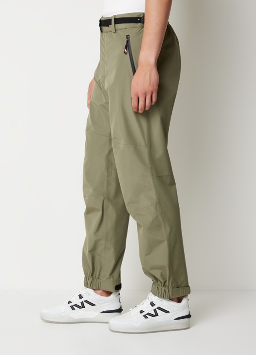 Moncler Gore-Tex tapered fit joggingbroek van softshell met ritszakken - detail 5 mosgroen