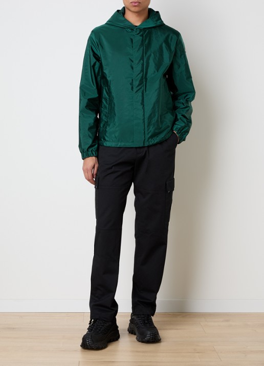 Moncler Grandans windjack met capuchon en steekzakken - voorkant 2 groen
